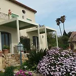 D'hotes La Bigarade Bed & Breakfast 3*