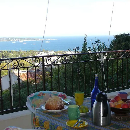 D'hotes La Bigarade Bed & Breakfast Golfe-Juan